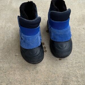 North Face snow boots